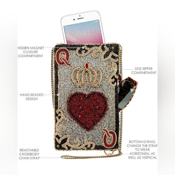 Mary Frances Beaded Queen Of Hearts Heart and Crown Clutch Or Crossbody Bag - Picture 7 of 7